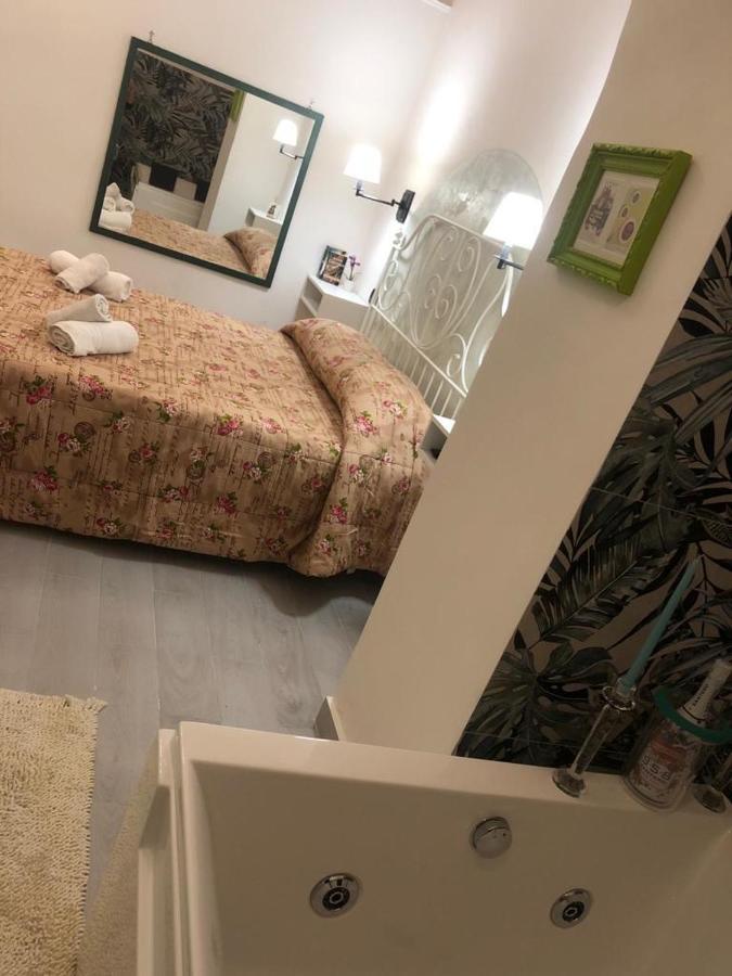 Casa Vacanza Nina 17 Катанія Екстер'єр фото